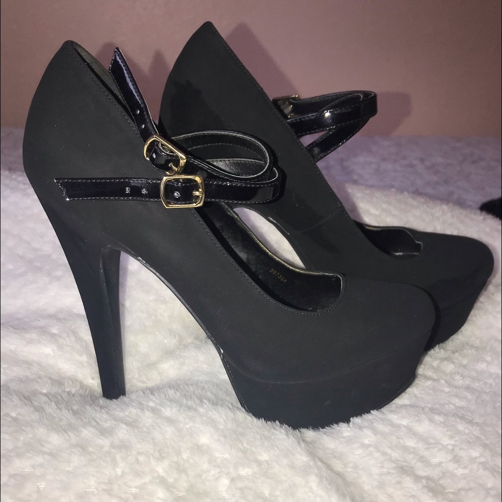 Charlotte Russe High heals